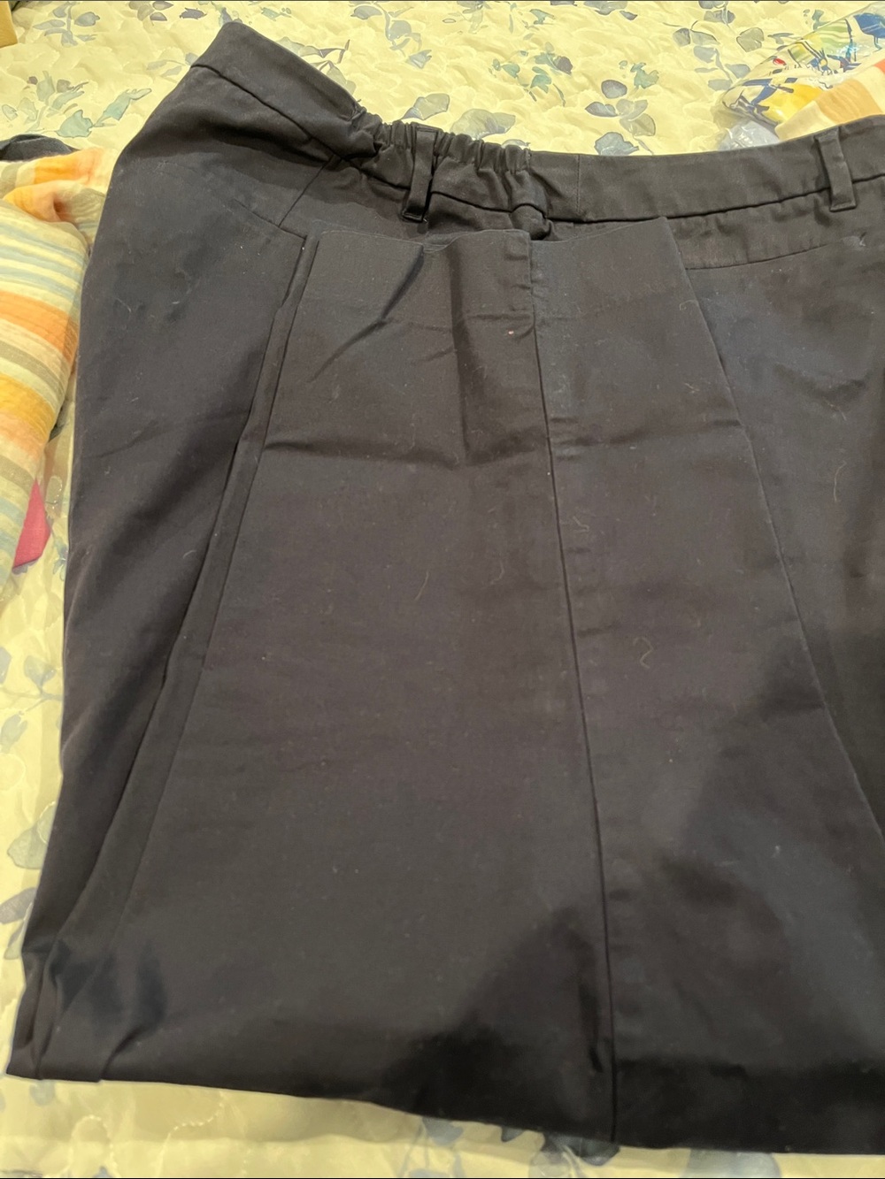 Talbots Navy Straight-Leg Capris with Pleats